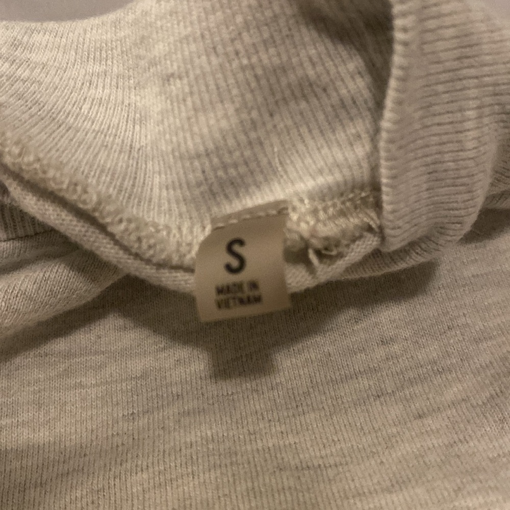 Size S Fear of God Essentials ‘1977’ Tee - Picture 6 of 6